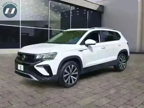 White 2022 Volkswagen Taos SE for sale in Newton, NJ