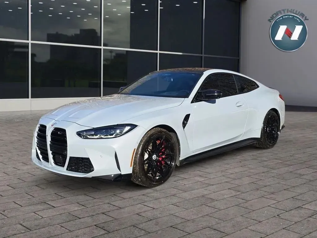 2022 BMW M4 Coupe Base's photo