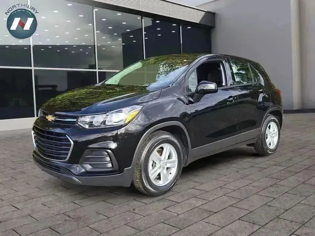 2019 Chevrolet Trax LS's photo