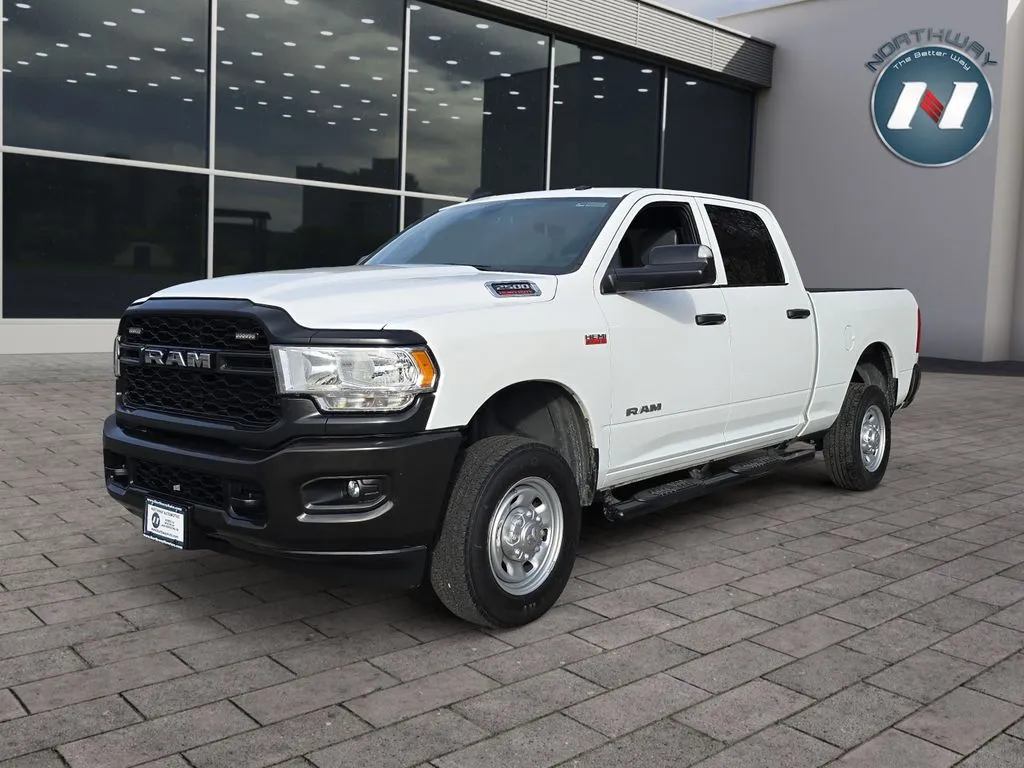 2022 RAM 2500 Tradesman's photo