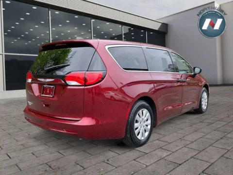 More photos of 2020 Chrysler Voyager L at Northway Automotive of Newton NJ, NJ