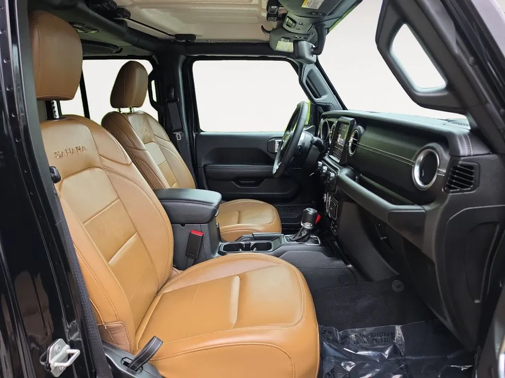 2023 Jeep Wrangler 4xe Sahara 4XE - Photo 15