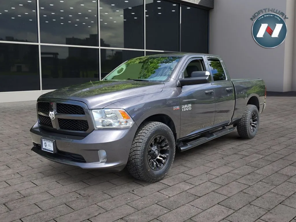 2018 RAM 1500 Express 4x4 Quad Cab 6'4's photo