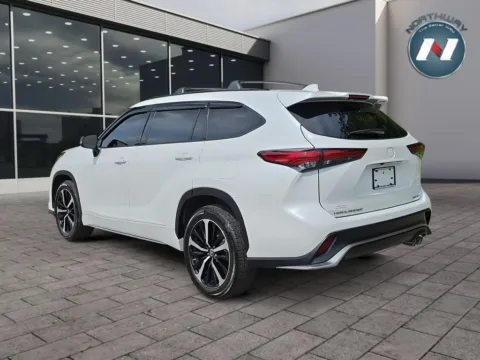 Another view of 2022 Toyota Highlander XSE for sale in Newton, NJ at Northway Automotive of Newton NJ