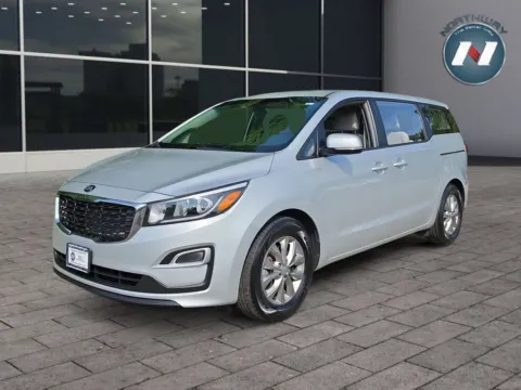 Silver 2019 Kia Sedona L for sale in Newton, NJ