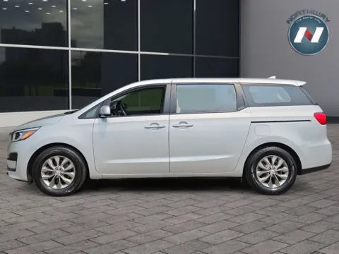 Photos of 2020 Kia Sedona L for sale in Newton, NJ at Northway Automotive of Newton NJ