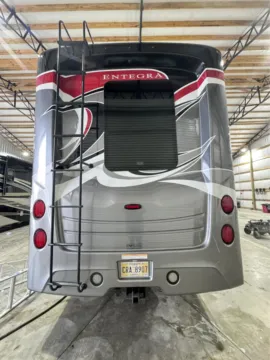 More photos of 2021 Entegra 37 TS Accolade at Belmont RV Sales, MS