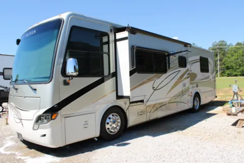 More photos of 2011 Breeze 32 Breeze at Belmont RV Sales, MS