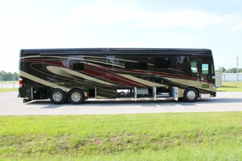 More photos of 2017 Allegro Bus 45 OP Bus at Belmont RV Sales, MS