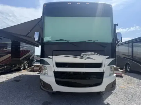 Photos of 2014 Ford 31 SA Open Road for sale in Belmont, MS at Belmont RV Sales