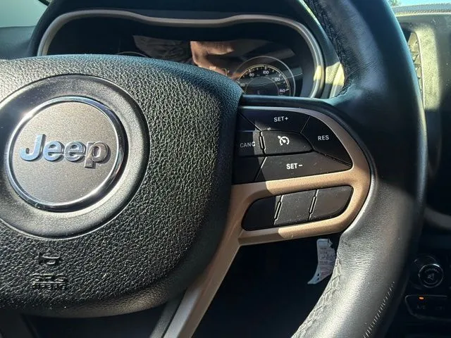 2017 Jeep Cherokee Latitude - Photo 22