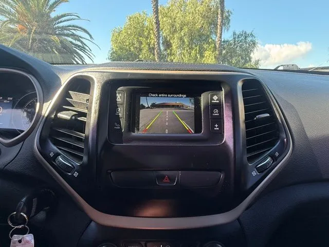 2017 Jeep Cherokee Latitude - Photo 24