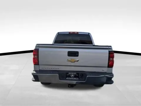 More photos of 2018 Chevrolet Silverado 1500 Crew Cab LT Pickup 4D 5 3/4 ft at Norco Autoland, CA