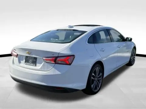 More photos of 2021 Chevrolet Malibu LT Sedan 4D at Norco Autoland, CA