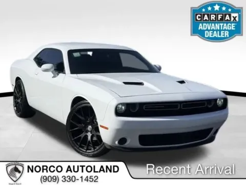 White 2017 Dodge Challenger SXT Coupe 2D for sale in Norco, CA