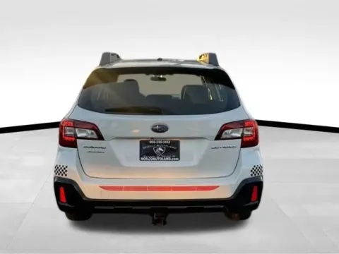 More photos of 2019 Subaru Outback 2.5i Wagon 4D at Norco Autoland, CA