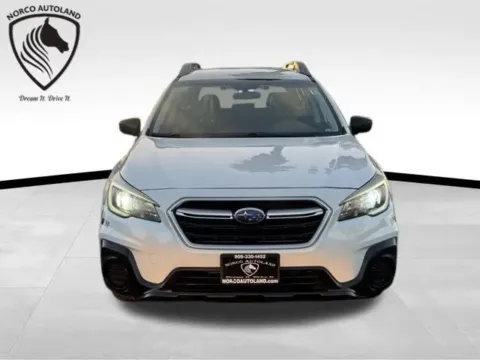 Photos of 2019 Subaru Outback 2.5i Wagon 4D for sale in Norco, CA at Norco Autoland