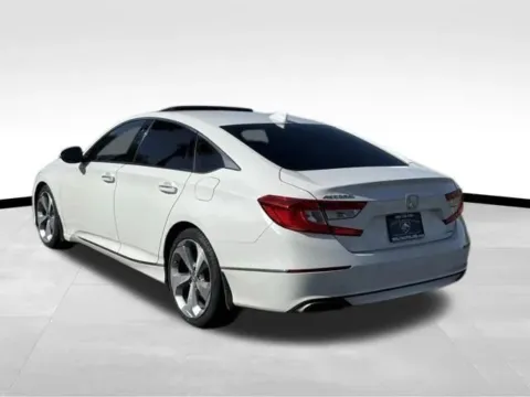 More photos of 2018 Honda Accord Touring Sedan 4D at Norco Autoland, CA