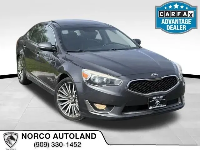 2014 Kia Cadenza Premium's photo