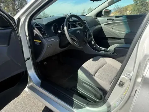 More photos of 2015 Hyundai Sonata Hybrid Sedan 4D at Norco Autoland, CA