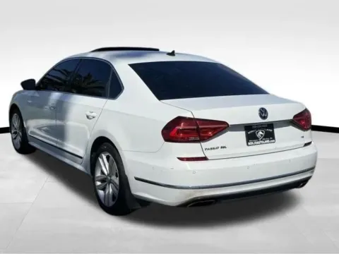 More photos of 2016 Volkswagen Passat V6 SEL Premium Sedan 4D at Norco Autoland, CA