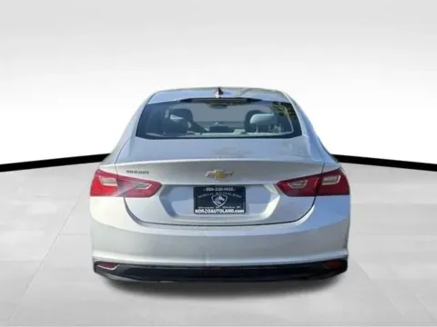 More photos of 2021 Chevrolet Malibu LS Sedan 4D at Norco Autoland, CA