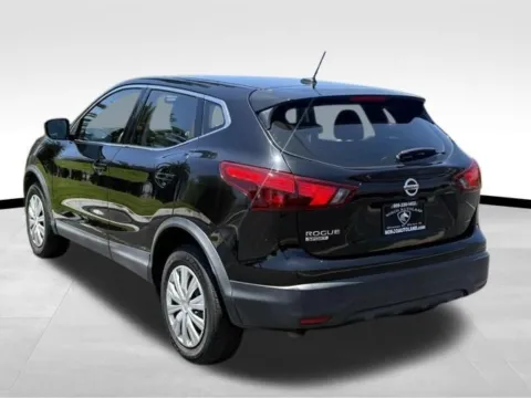 More photos of 2019 Nissan Rogue Sport S at Norco Autoland, CA