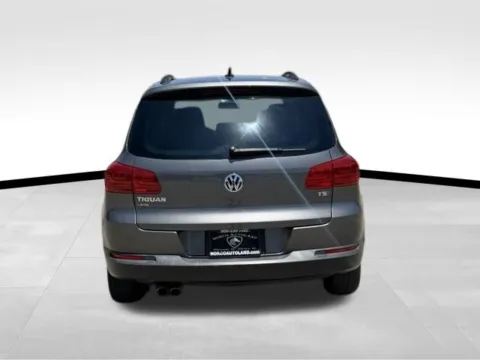 More photos of 2018 Volkswagen Tiguan Limited 2.0T at Norco Autoland, CA
