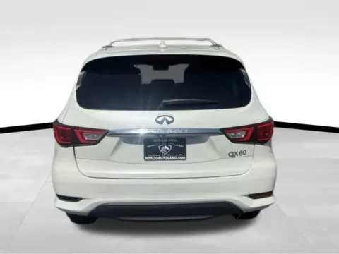 More photos of 2017 INFINITI QX60 3.5 Sport Utility 4D at Norco Autoland, CA