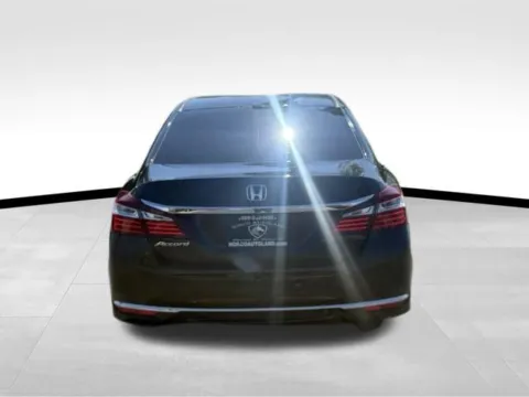 More photos of 2016 Honda Accord LX at Norco Autoland, CA