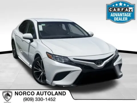 White 2020 Toyota Camry SE for sale in Norco, CA