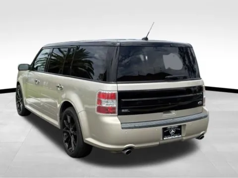 More photos of 2018 Ford Flex SEL at Norco Autoland, CA