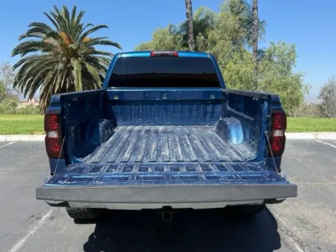 More photos of 2018 Chevrolet Silverado 1500 LT at Norco Autoland, CA