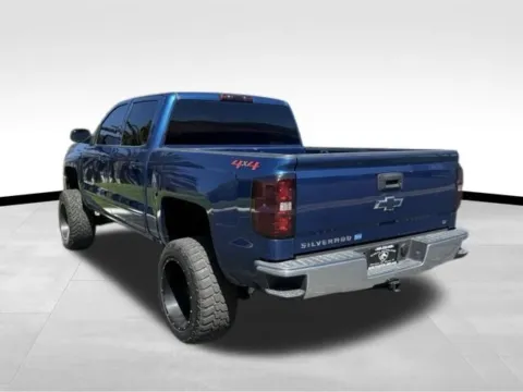 More photos of 2018 Chevrolet Silverado 1500 LT at Norco Autoland, CA