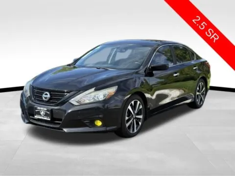 Another view of 2016 Nissan Altima 2.5 SR for sale in Norco, CA at Norco Autoland