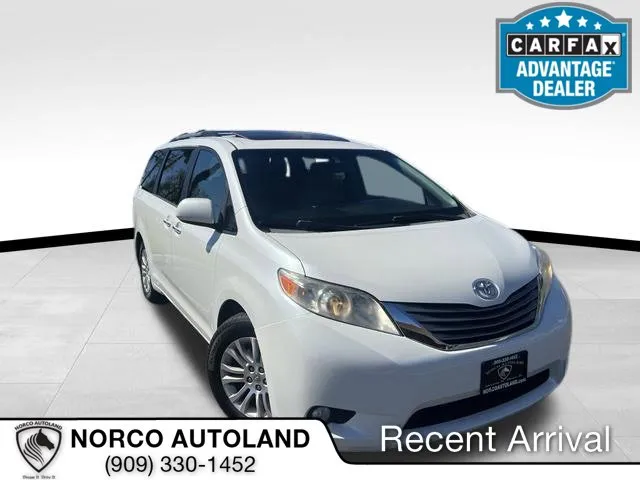 2015 Toyota Sienna XLE