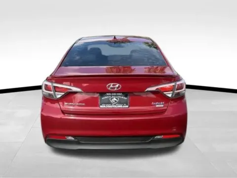 More photos of 2016 Hyundai Sonata Hybrid Limited Sedan 4D at Norco Autoland, CA