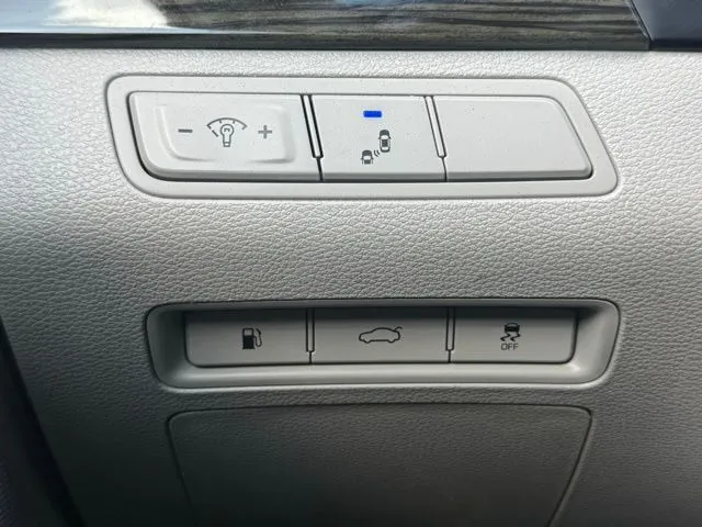 2016 Hyundai Sonata Hybrid Limited - Photo 18