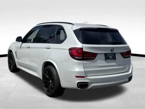 More photos of 2018 BMW X5 sDrive35i Sport Utility 4D at Norco Autoland, CA