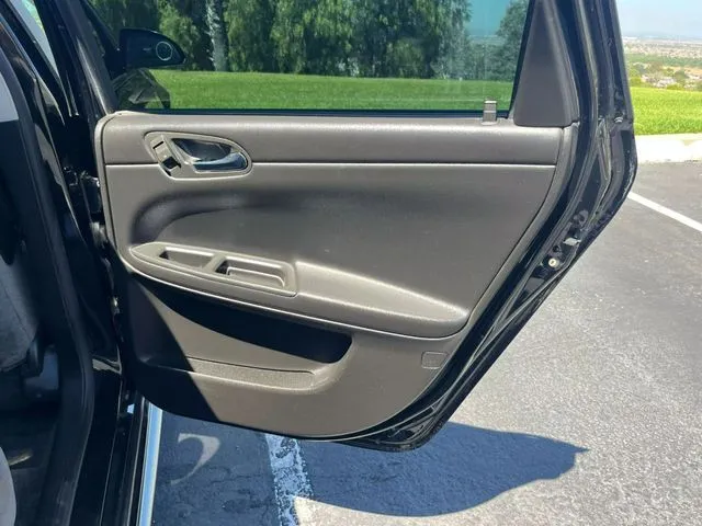 2012 Chevrolet Impala 1FL - Photo 13