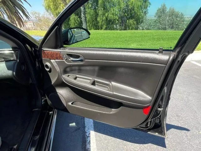 2012 Chevrolet Impala 1FL - Photo 10