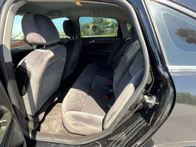 2012 Chevrolet Impala 1FL - Photo 12