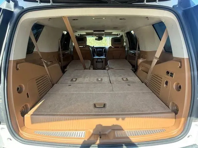 2016 Cadillac Escalade Platinum - Photo 34