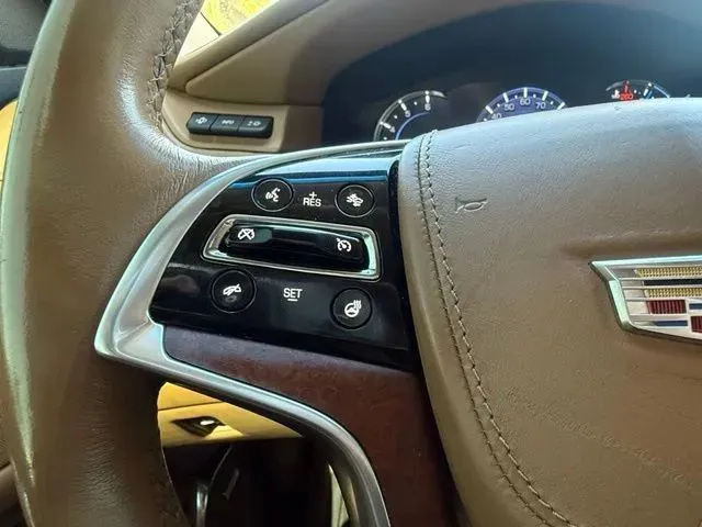 2016 Cadillac Escalade Platinum - Photo 28