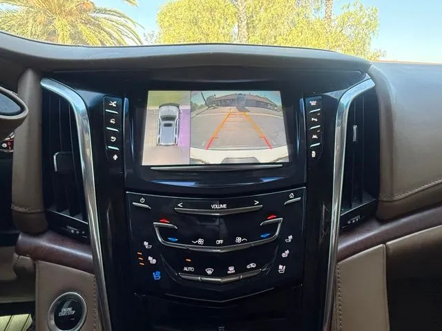 2016 Cadillac Escalade Platinum - Photo 31