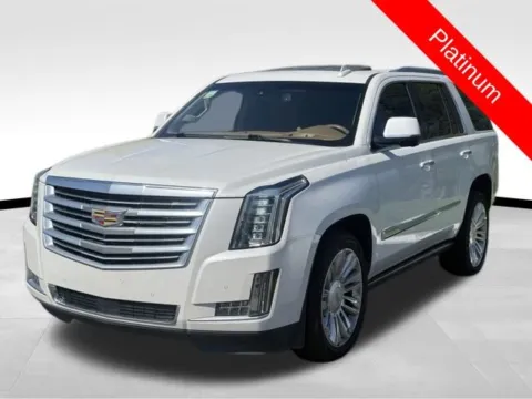 Another view of 2016 Cadillac Escalade Platinum Edition for sale in Norco, CA at Norco Autoland