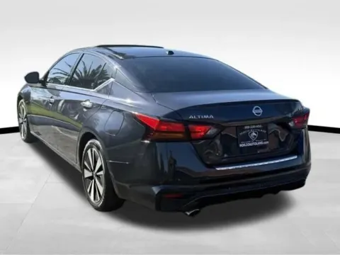 More photos of 2019 Nissan Altima 2.5 SV Sedan 4D at Norco Autoland, CA