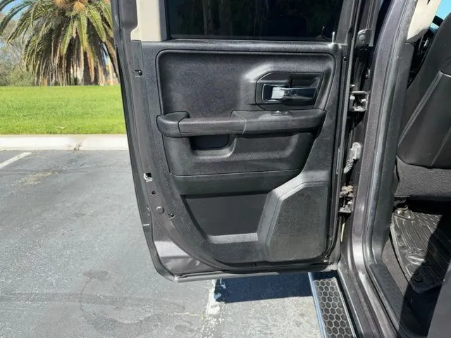 2014 RAM Ram 1500 Pickup Laramie - Photo 12