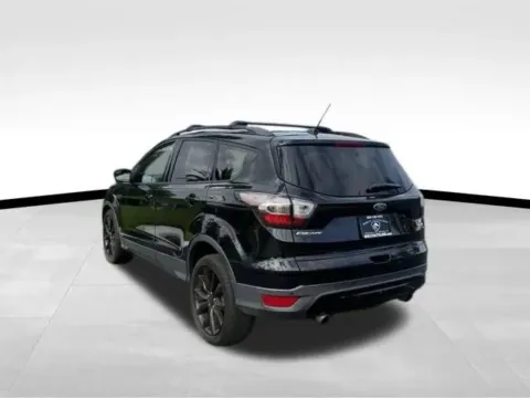 More photos of 2017 Ford Escape SE Sport Utility 4D at Norco Autoland, CA