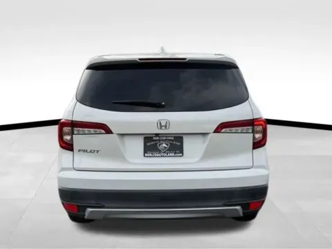 More photos of 2019 Honda Pilot EX-L Sport Utility 4D at Norco Autoland, CA